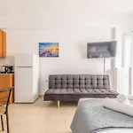 Urban Apt Next University 23